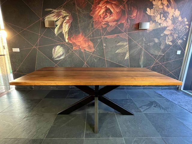 Frake Eettafel Fleur