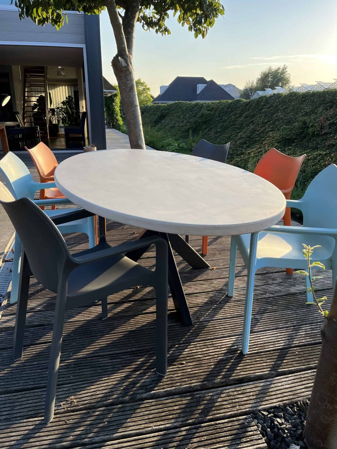 Betonlook Tafel Maeve Stalen Onderstel