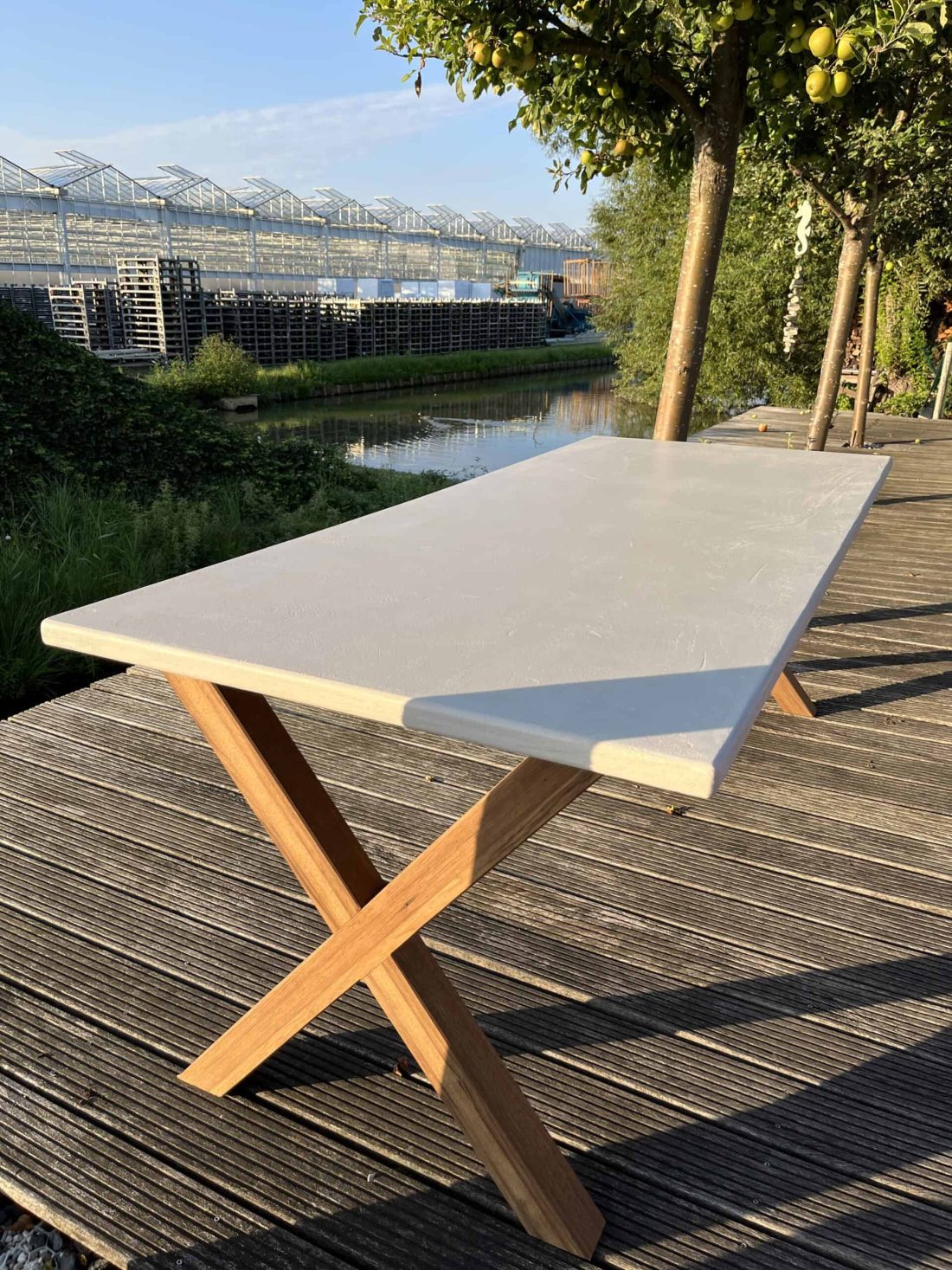 Betonlook Tafel Lena