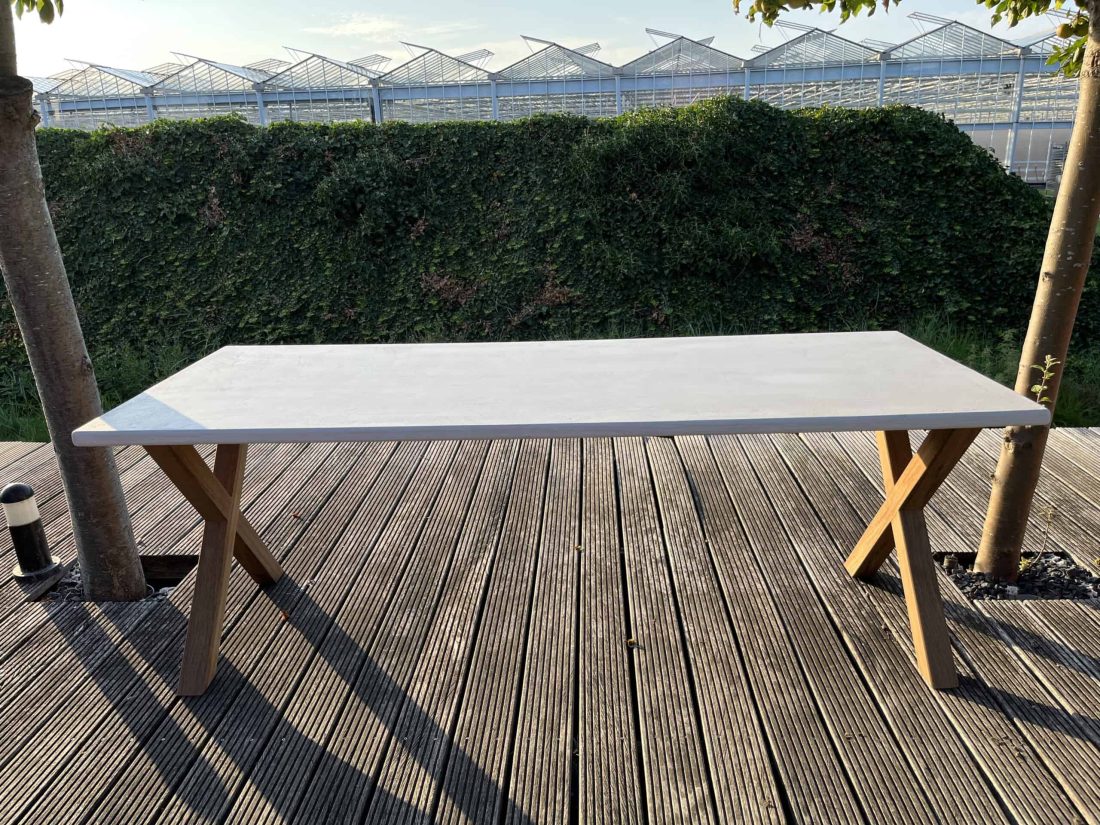Betonlook Tafel Lena