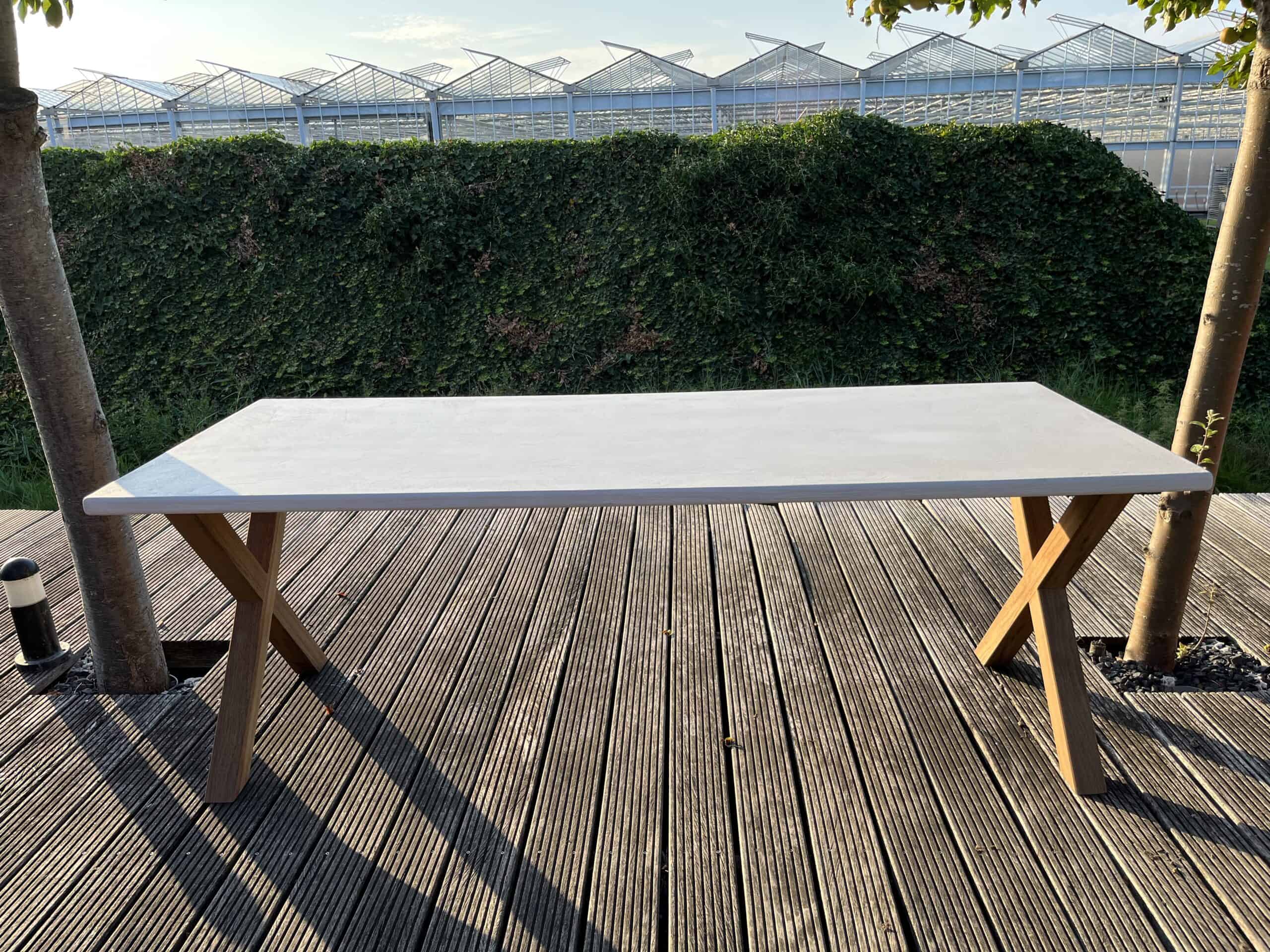 Betonlook Tafel Lena
