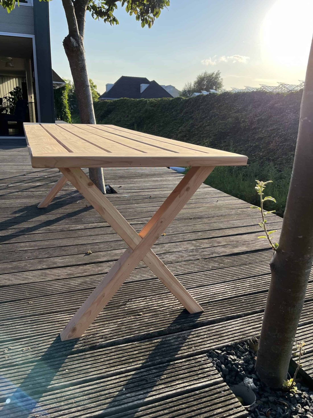 Douglas Tafel Nova