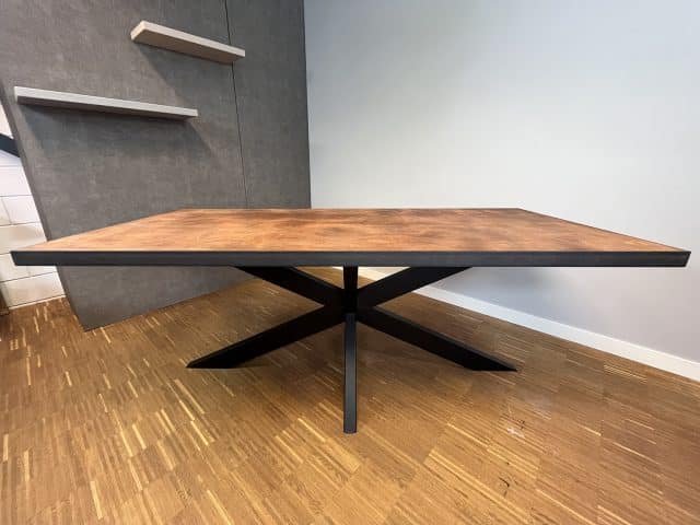 Betonlook Tafel Cave